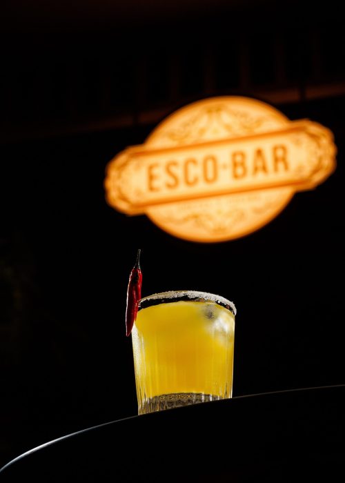 Esco-bar drinks